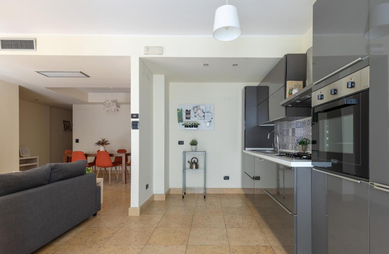 Relax Apartment Inn Катания Экстерьер фото